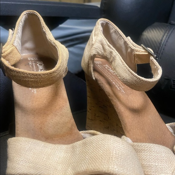 Toms wedge cream 8.5 w - Picture 10 of 11